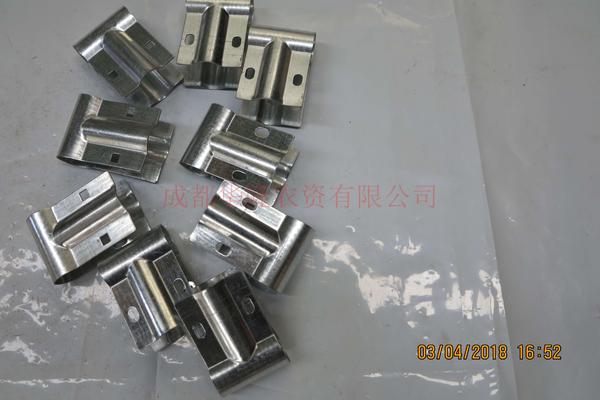 T型夹固